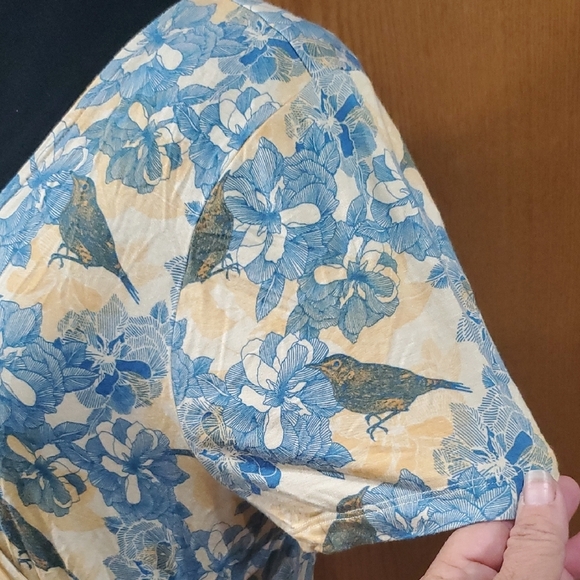Modcloth Yellow and Blue Faux Wrap Bird Floral Short Sleeve Top - Picture 5 of 9